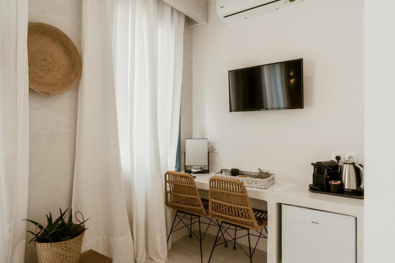 Boem Boutique Hotel Lefkada ภายนอก รูปภาพ